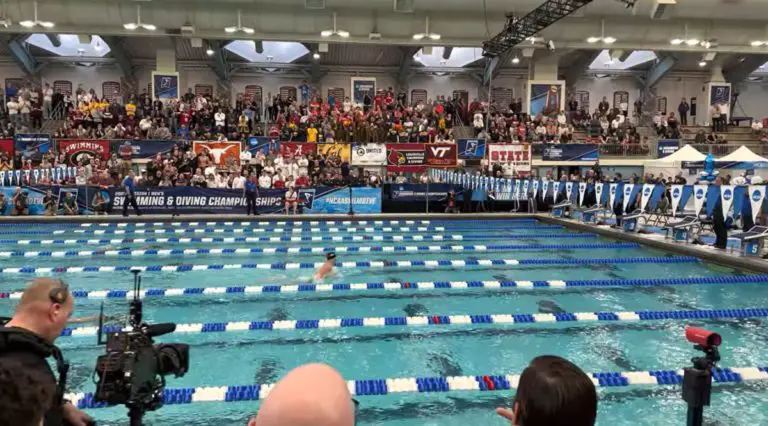 Léon Marchand brise les records aux finales NCAA en natation